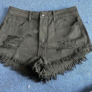 Black denim shorts size 4-6